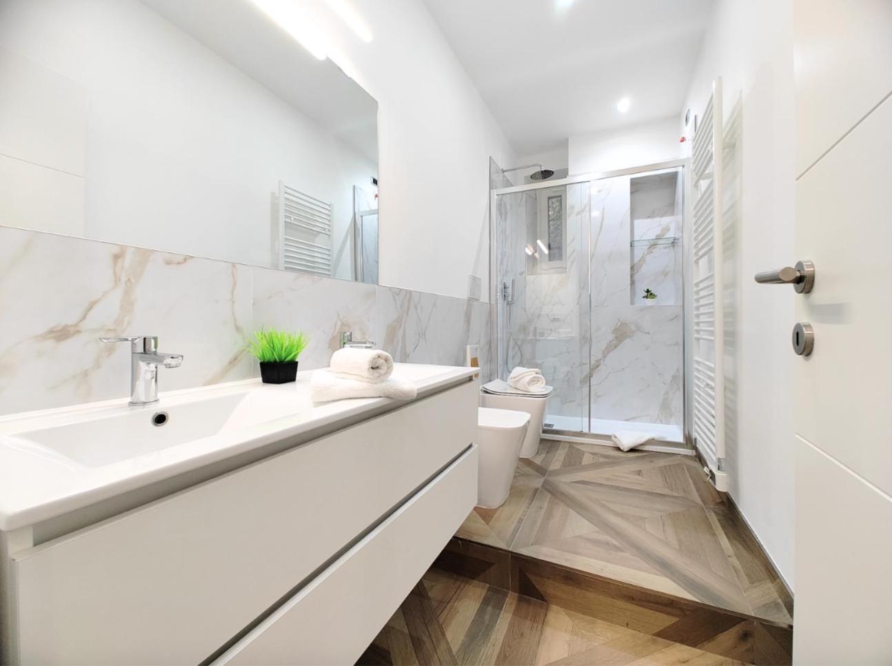 Apartament Trieste Stazione - Free Wifi Zewnętrze zdjęcie